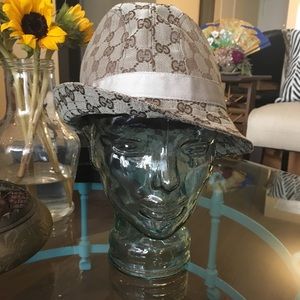 Vintage Gucci Bucket Hat size Medium